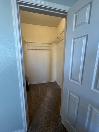 Room Closet - Furnished 1 room (Female only) available in 3Bed/2.5Bath Townhome of Lake Park Estates. Walk to UTD