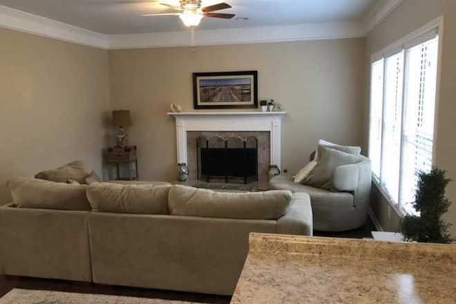 Room - UTILITIES INCLUDED! ** Beautiful Bedrooms available by KSU ** House