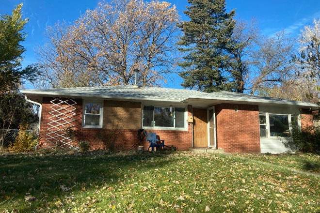 Front - 817 Lincoln St (2b/ 1b)