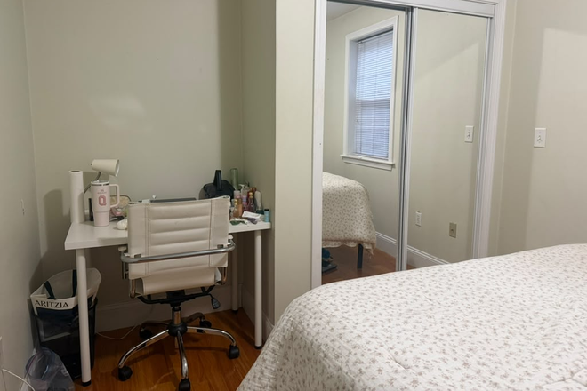 Bedroom - Furnished Beautiful Room for Rent |  3-Bed, 1 1/2-Bath | in Fort Hill / Mission Hill / Boston Apartments