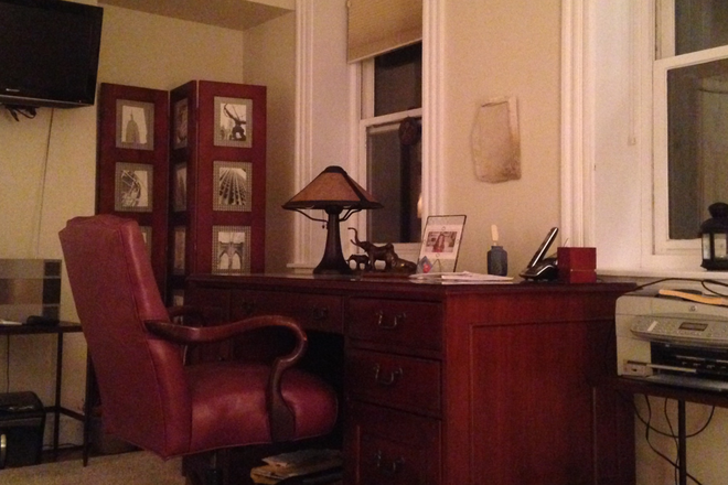  - Bedroom / private bath &study in Brownstone