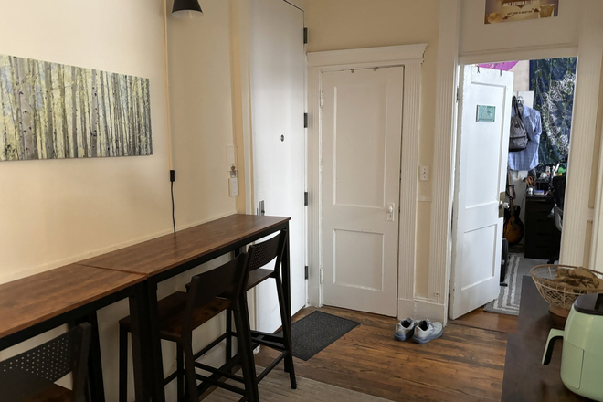 Common Area - 3 Bedroom 1 Bathroom Apartment Split Style! Located on Hemenway St.