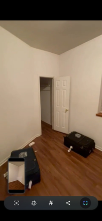 Bedroom - Temporary accommodation available. Private Room for Sublease near UIC