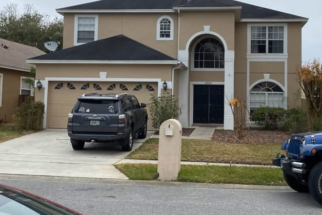 Outside of the home! - Looking for 1 female roommate to take over 1 bedroom in an all female 4x3 house!