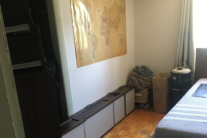 Bedroom 1 - 2BR Apt Near Kendall, Walking Distance to MIT Campus, Close to Harvard by Bus or T