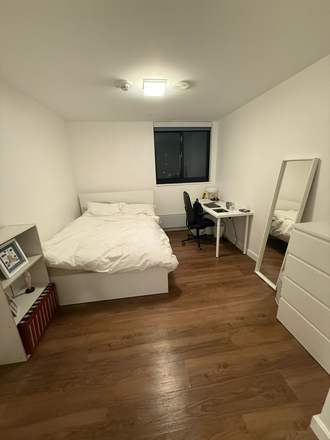 Bedroom 1 - 2BR Furnished Apartment in 1 Soldiers Field Park with HBS campus view | 2-min walk to Campus