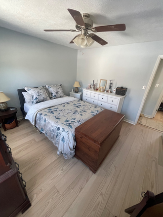 Master Bedroom - 2271 Sunburst Rd House