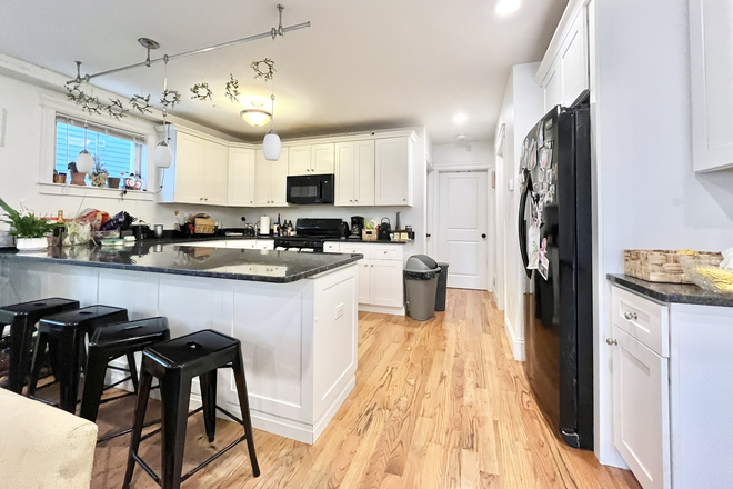 kitchen - *NO BROKERS FEE!* Stunning, Huge 4 Bed/2.5 Bath next to HKBS available 9/1/26! LAUNDRY IN UNIT! Apartments