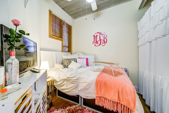 The-Warehouse-Apartments-Near-UNC-Chapel-Hill-Furnished-Private-Bedrooms-with-10-Foot-Concrete-Ceilings - The Warehouse