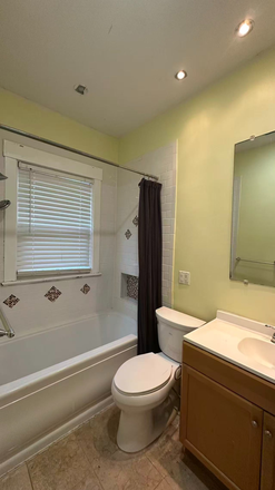 Private Bathroom - Furnished Large 1 Bedroom, Extra Bedroom/living Room, Private Bathroom, Private Entrance, walk to dt House