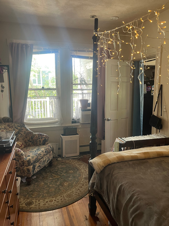 Bedroom - Single Room in 3 Bed 1 Bath Apartments
