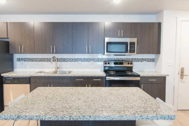Kitchen - Parkwest Unit Relet: First Two Months Free!