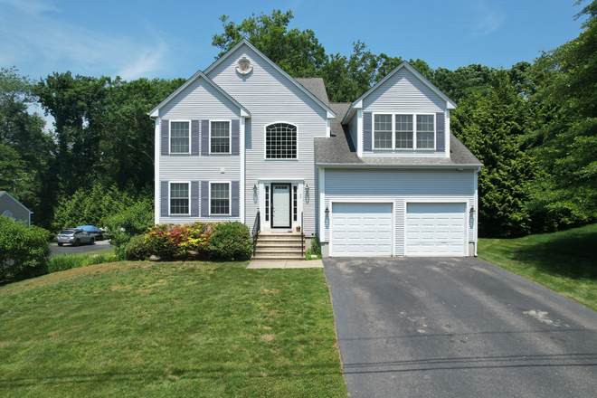 Exterior - 45 Marian Avenue House