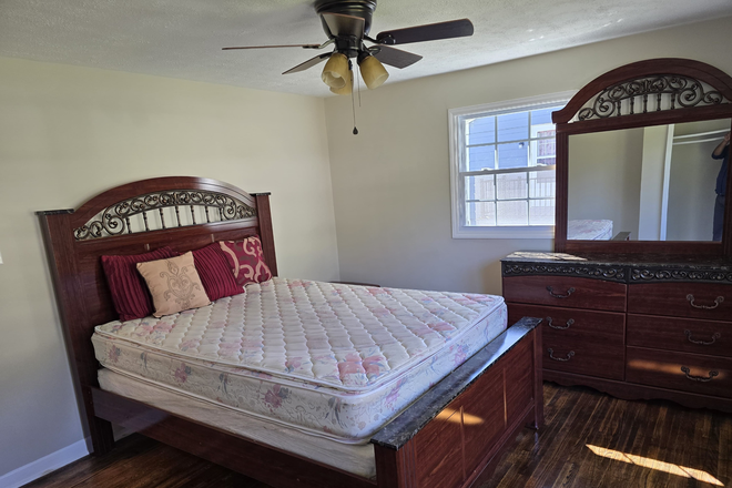 Bedroom - 316 Carlton Rd Unit A