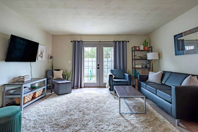 living room - Terrace View Townhome