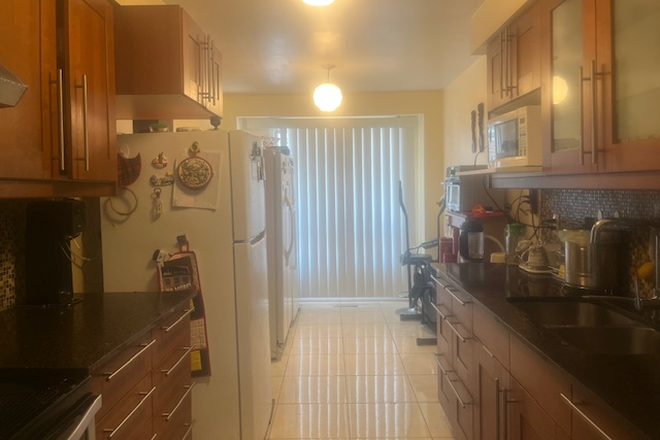 Kitchen - Mississauga – 2 Rooms for Rent from April/May 2025 - Rent $750 per month all inclusive