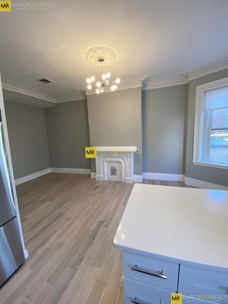 Living Space - Wigglesworth 4 Bed Mission Hill Apartments