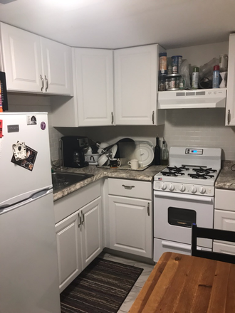 x - Kenmore Sq 1 Bed Comm Ave