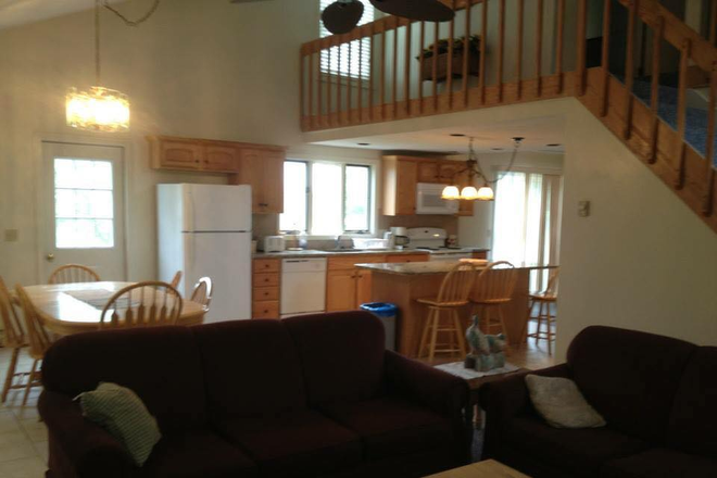 Living area - 42 Exeter BLVD House