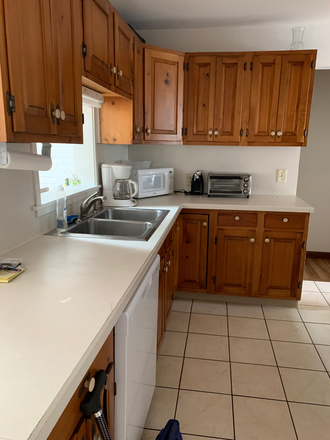 Kitchen - 11 Mansion Ave House