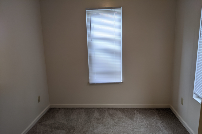 Dining Room - 18 E Walnut #1 & 2 Duplex