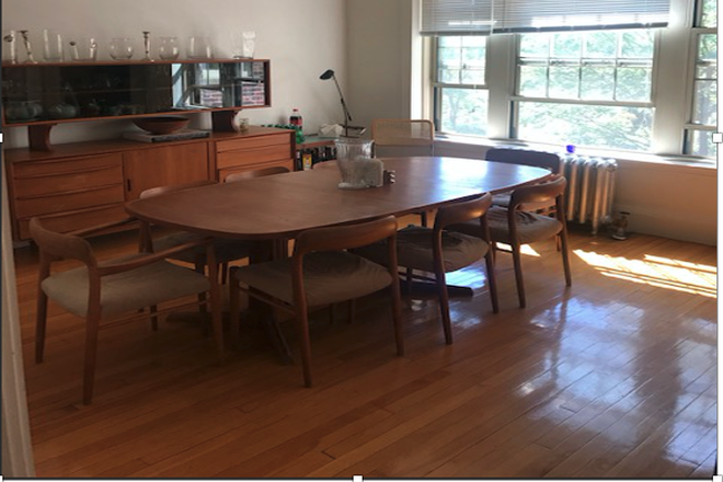 Dinning Room - Amazing Apartment, Fully Furnished | Walk to HLS & HKS | Leafy, Peaceful Neighborhood