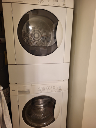 Washer/Dryer - SPRING&SUMMER SUBLET avail 12/22/25-8/29/26 sublet to female Apartments
