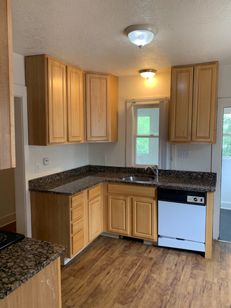 Upstairs kitchen - FULL 2 STORY 5 BEDROOM HOUSE WITH BIG YARD NEAR THE HILL