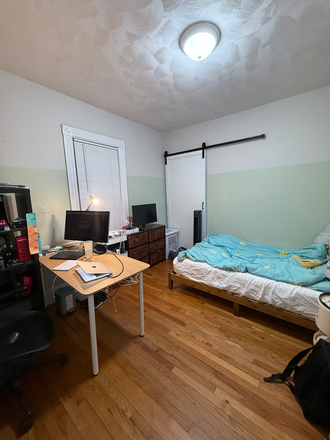 Bedroom - Lease takeover for a room in a 3b/1bath apartment! GIRLS ONLY | No broker fee