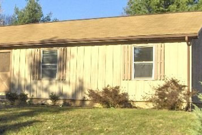  - 3 Bedroom 2 Bath House with 2 Car Garage