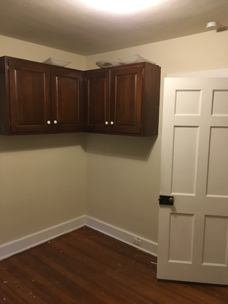 Bedroom - 709 North Henry Street -  approx. 1 mile from campus House