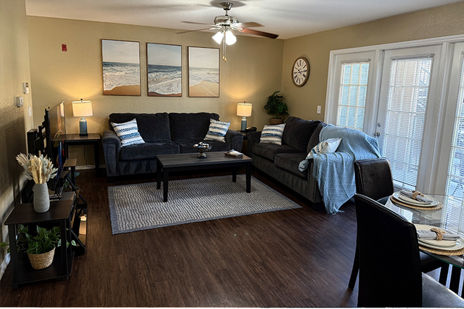 Living room - Boardwalk Apartments