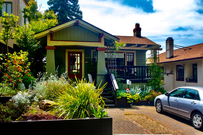 House - Single Bedroom In A Two Bedroom Craftsman Home In The Gourmet Ghetto