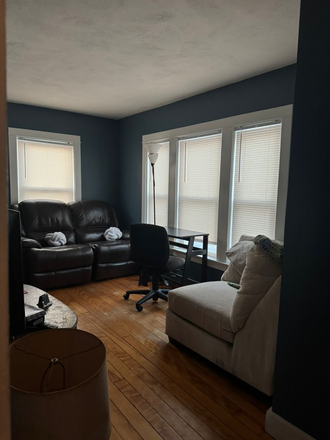 Living room - Single Room Fall Rental