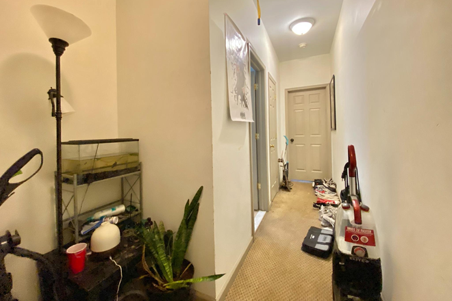 Hall - 2156 Carlisle St Townhome