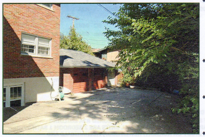 Back exterior view - $ 1,500 Large Unit within walking distance to downtown, Central Campus, shopping, bus stops, etc.