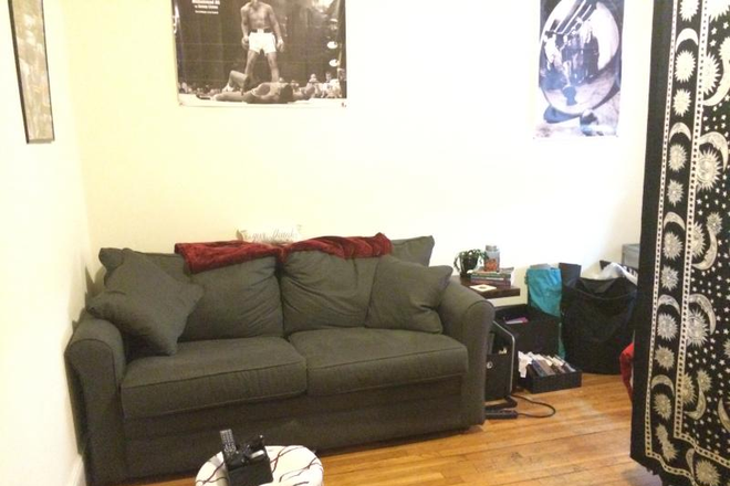 Call NOW for showings! 617-236-8550 - BOYLSTON ST - CUTE & COZY STUDIO W/ H&HW INC, LNDRY IN BLDNG IN SYMPHONY AREA *AVAIL NOW* Apartments