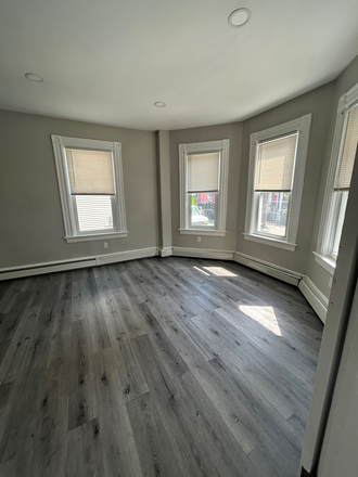 Bedroom #1 (largest) - Sizeable 3bd in Federal Hill