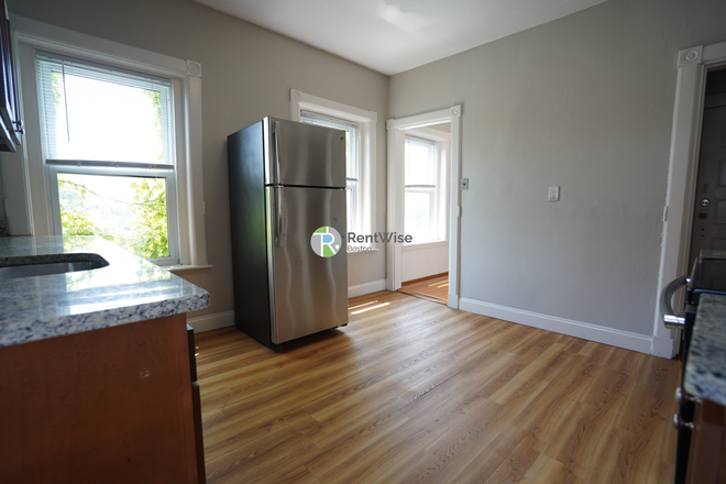1 - AVAIL NOW NO FEE〡Central Sq. 1Bed w/Office〡DW〡Free Laundry〡Pets Allowed〡No Broker Fee Apartments