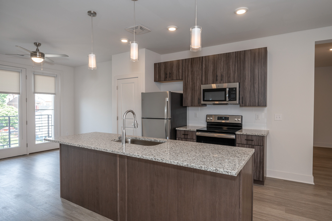 Kitchen - 232 Oak Street