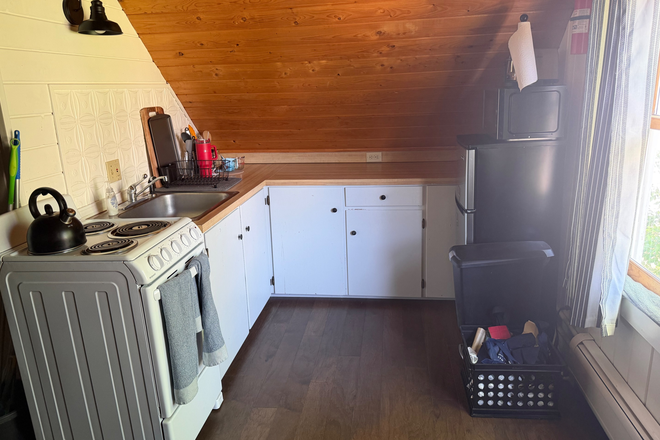 Kitchen - Second Floor Studio with Loft space