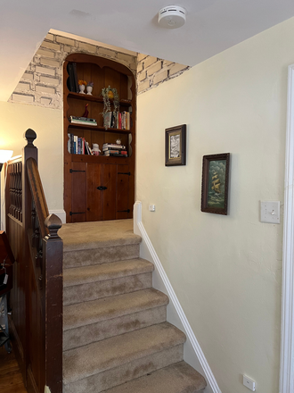 Stairwell - Rooms in shared thome for female-Cranbury Rd-Princeton Junction