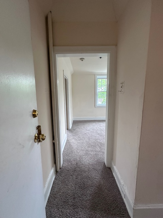 Entrance - Academic Properties Inc Apartments