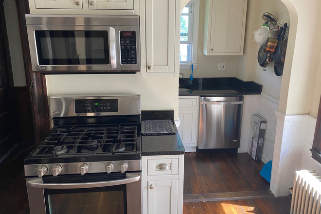 Kitchen - 5 BED NEAR TUFTS PRIME LOCATION Apartments