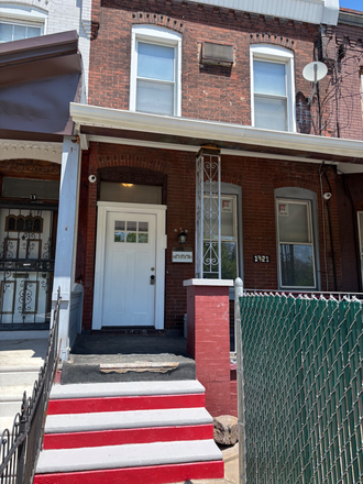 Front porch - Allegheny W Estate