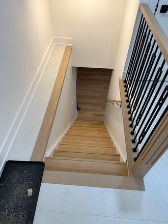 2 rooms available in basement apartment! | Toronto Off-Campus