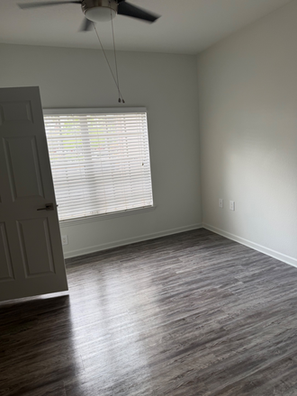 Bedroom - Monaco at Waterford lakes Apartments