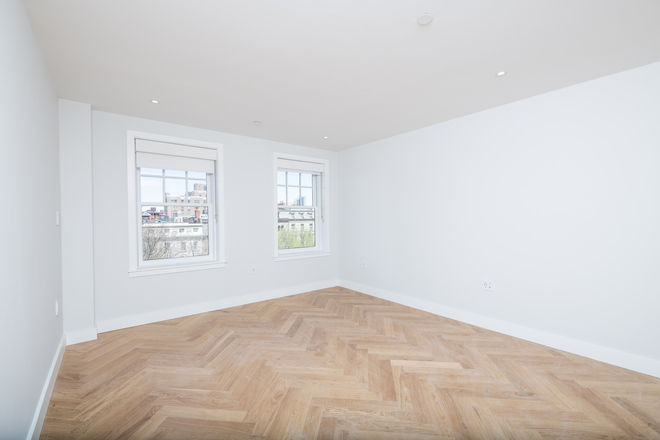 Visit hubrealtyproperties.com - Back Bay, beautiful studio with laundry in unit, next to Boston Common Apartments