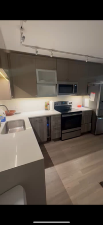 Kitchen - Ideal spot on hill Apartments