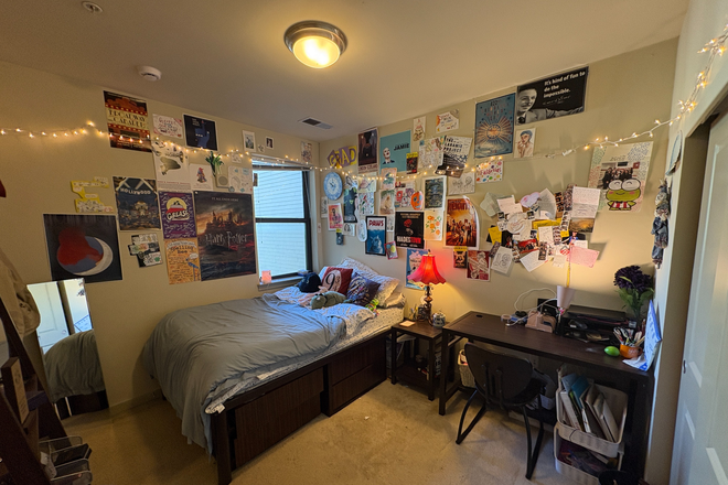 Bed room. - Varsity Apartment